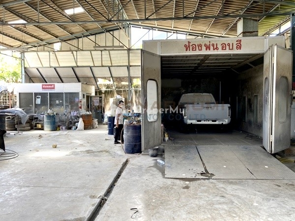 For sale, land with business, car repair shop, 313 square wah, Bang Phli, Samut Prakan