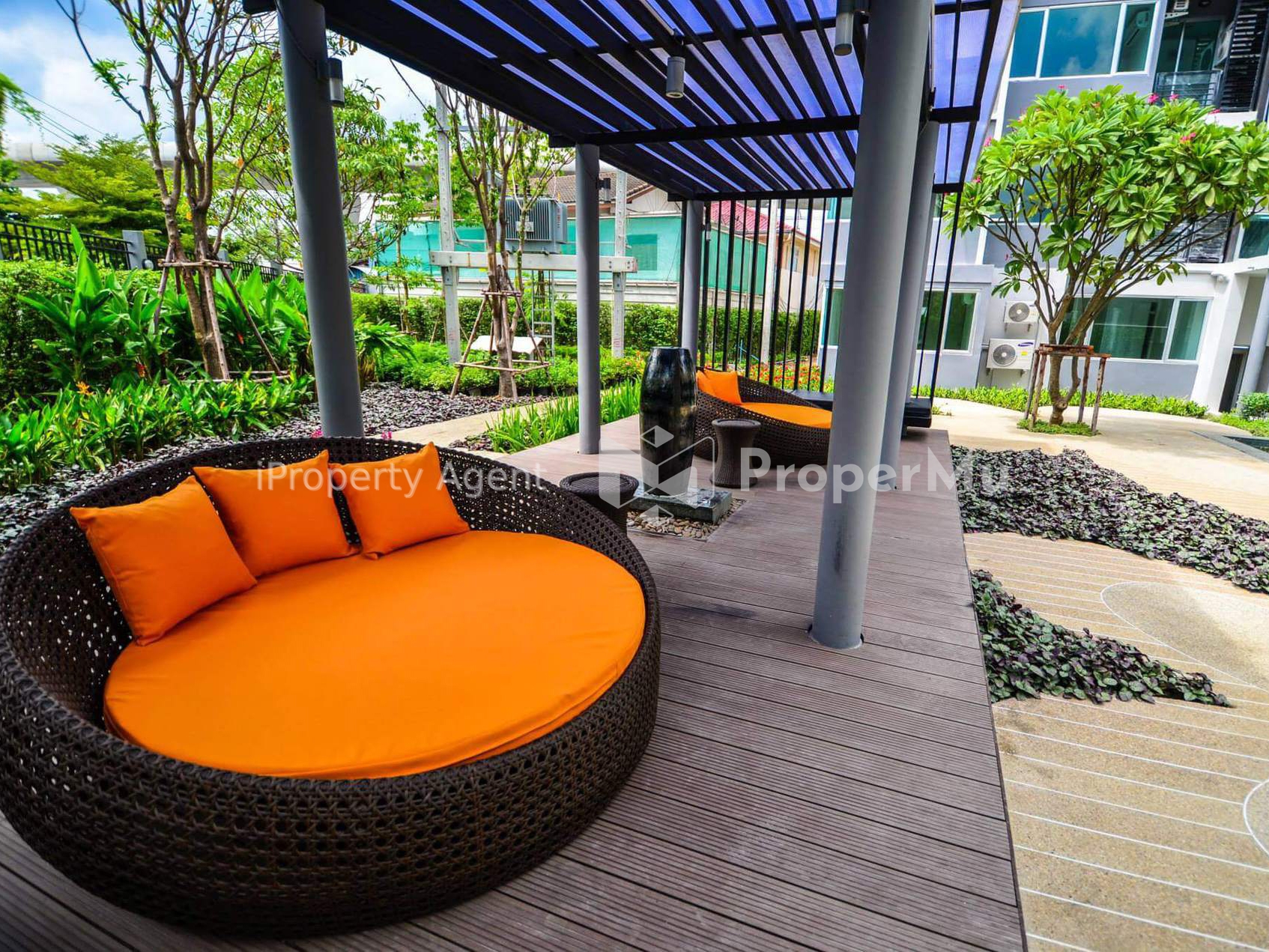 Condo for sale with tenant, Sammakorn S9 Condominium, near MRT Bang Rak Yai Station, Nonthaburi