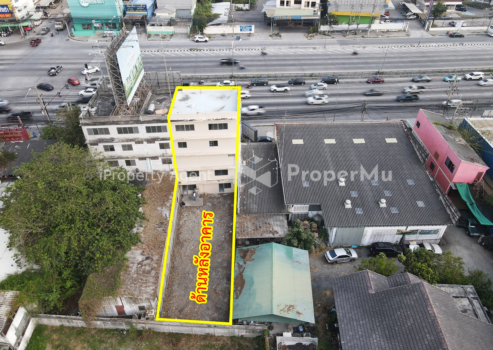 Commercial building for sale, Sukhumvit Road, Khiri Intersection, Chonburi