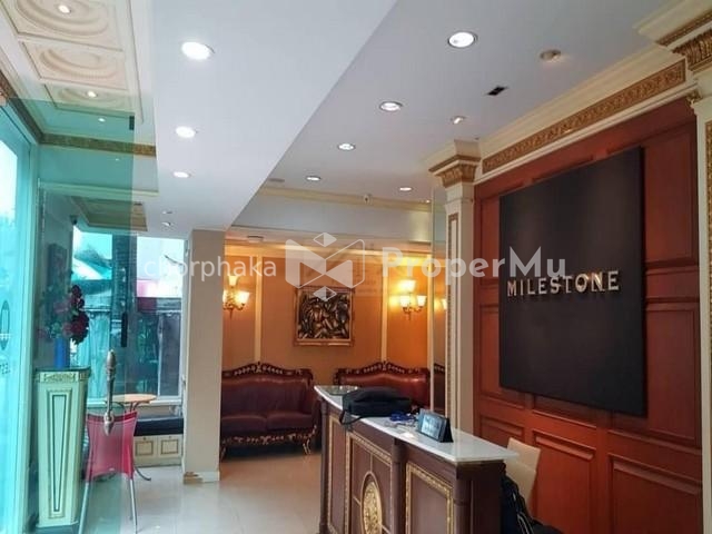 For rent: Wisutthani Building, Lat Phrao 101/3, beautifully decorated interior, has an elevator, near the Yellow Line, near The Mall