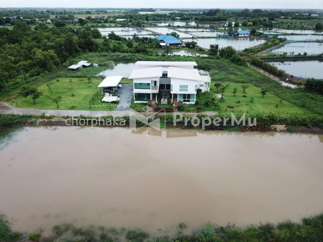 For sale, for rent, 6 rai of land with a 2-storey detached house, Muang Chachoengsao, Chachoengsao P