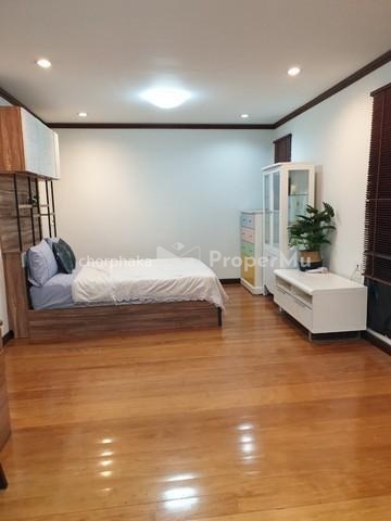 Urgent! For rent, 2-storey detached house, Sukhumvit 50, near the expressway entrance and exit, near