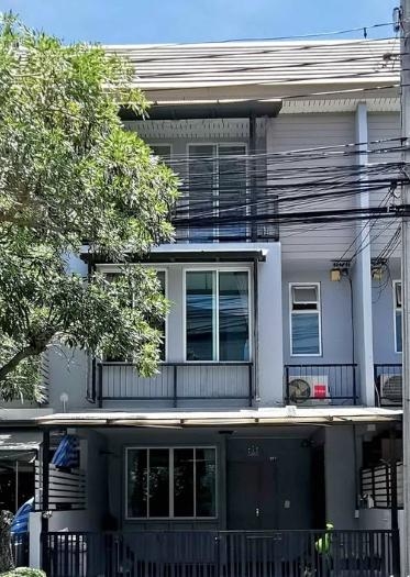 Townhouse for rent, 3 floors, AREEYA DAILY, Kaset-Nawamin, AREEYA DAILY KASET-NAWAMINTR, near Wat La