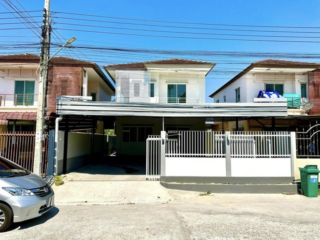 P375 Single house for rent, Soi Thanon Khumklao, near Thanon Chaokunthahan, newly renovated, opposit