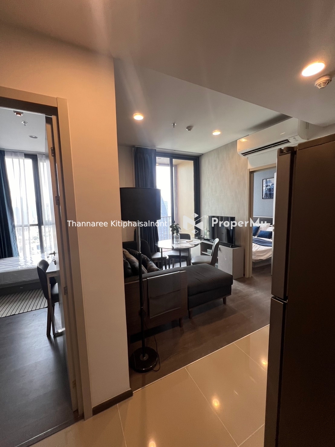 Rent urgent!!! Oka Haus sukhumvit 36, Fully Furnished, Fl.30, near BTS Thonglor (negotiate) 