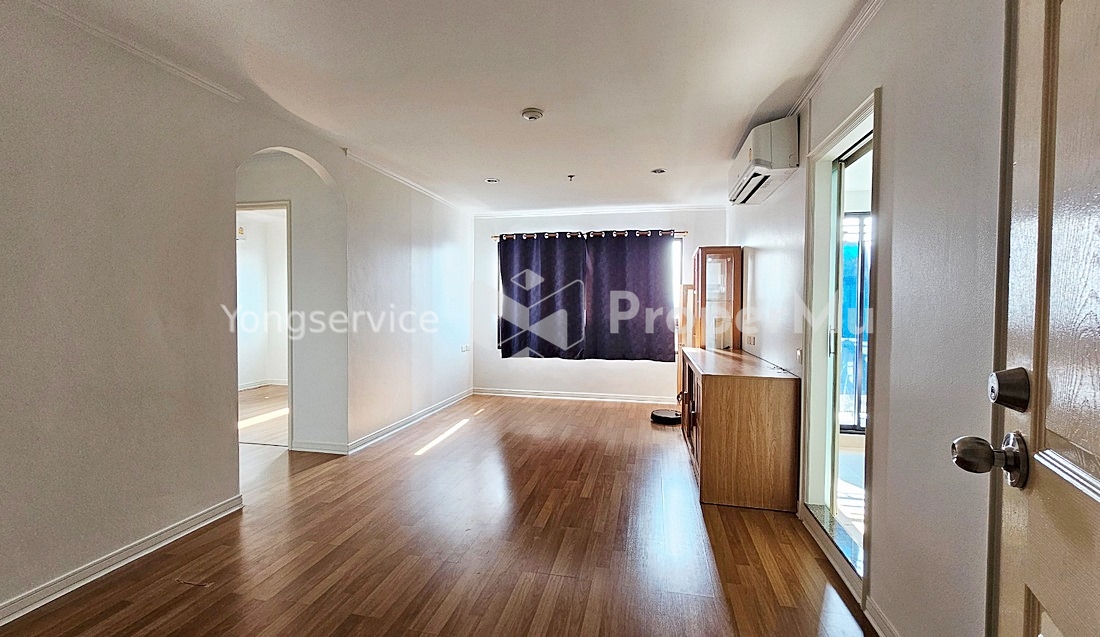 Condo Lumpini Place Pinklao 1 @MRT Bang Yi Khan Station, 61.22 sq.m 2 Beds 2 Baths 11th floor