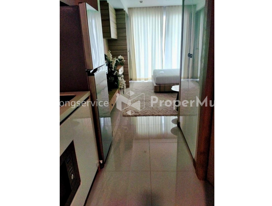 Luxury Condo The Riviera Jomtien @Jomtien Beach 33 sq.m Studio 7th floor, wifi, Fully furnished