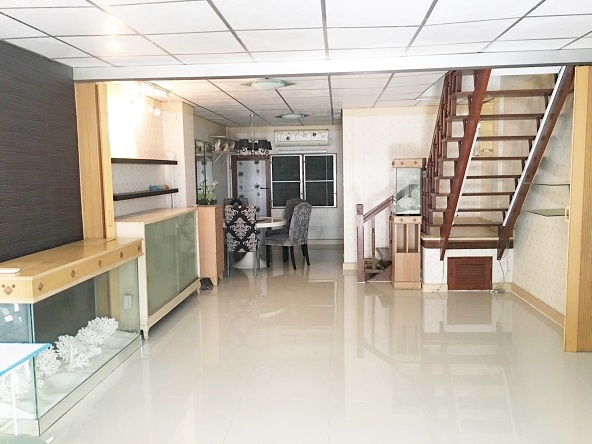 House for rent near MRT- BTS  Ratchada Lat Phrao