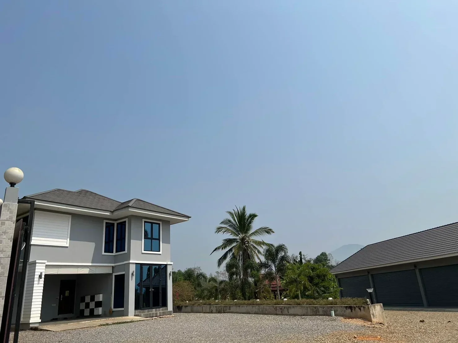 House and land for sale in Nan Province. Beautiful house, ready to move in.