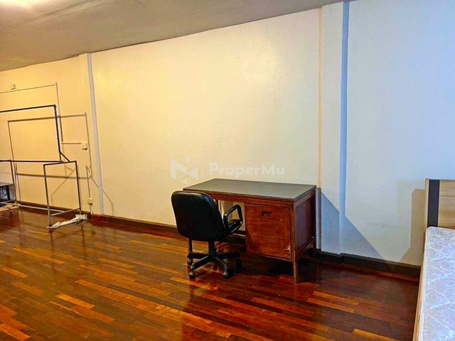 Ratchada Vibhavadi BTS WatSamianNari400m. Ratchayothin 1.4 km.Townhouse for rent 2Storeys 2bed