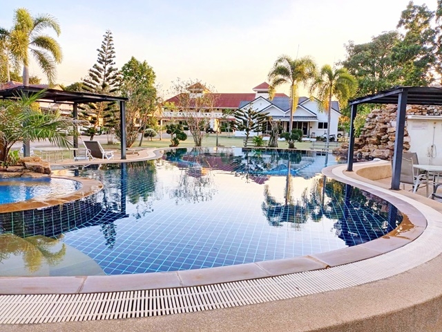 สยามคันทรีคลับ 4.5กม.Pool Villa โรงแรม 40 ห้อง 2ชั้น รีสอร์ท 8 ห