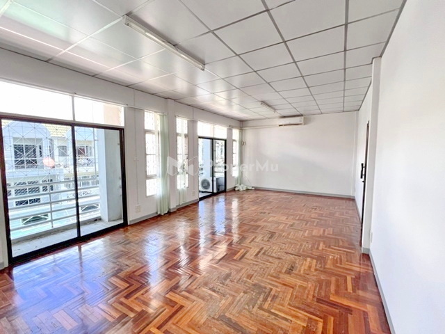 MRT KEHARAMKHAMHAENG! For Rent Home office 3Stories Ramkamheng 170-184 Specious Commercial Building3