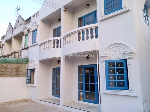 Kalpavriksha 2-8 Newly renovated 2-storey house British Columbia Inter Sch 300 sq.m.4 bed MRT PhasiC