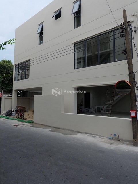 For rent: Home Office, 3 floors, corner house, newly built, 220 sq m., Lap Phrao 48 Sut