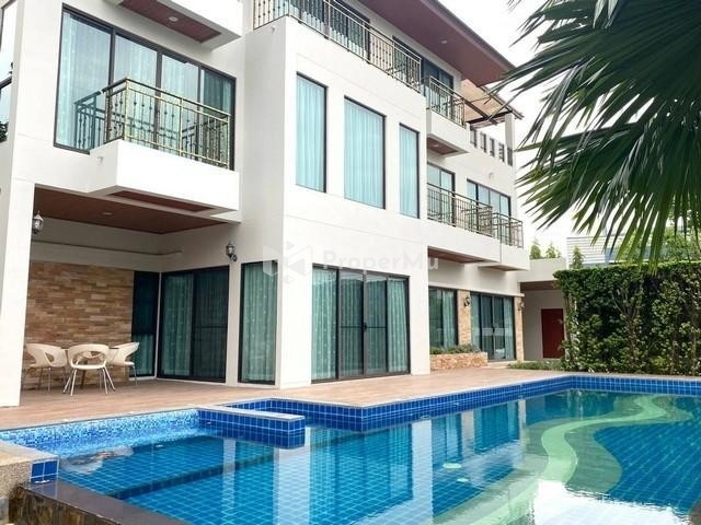 PB4883 2-storey detached house for rent, Perfect Masterpiece Rama9 project