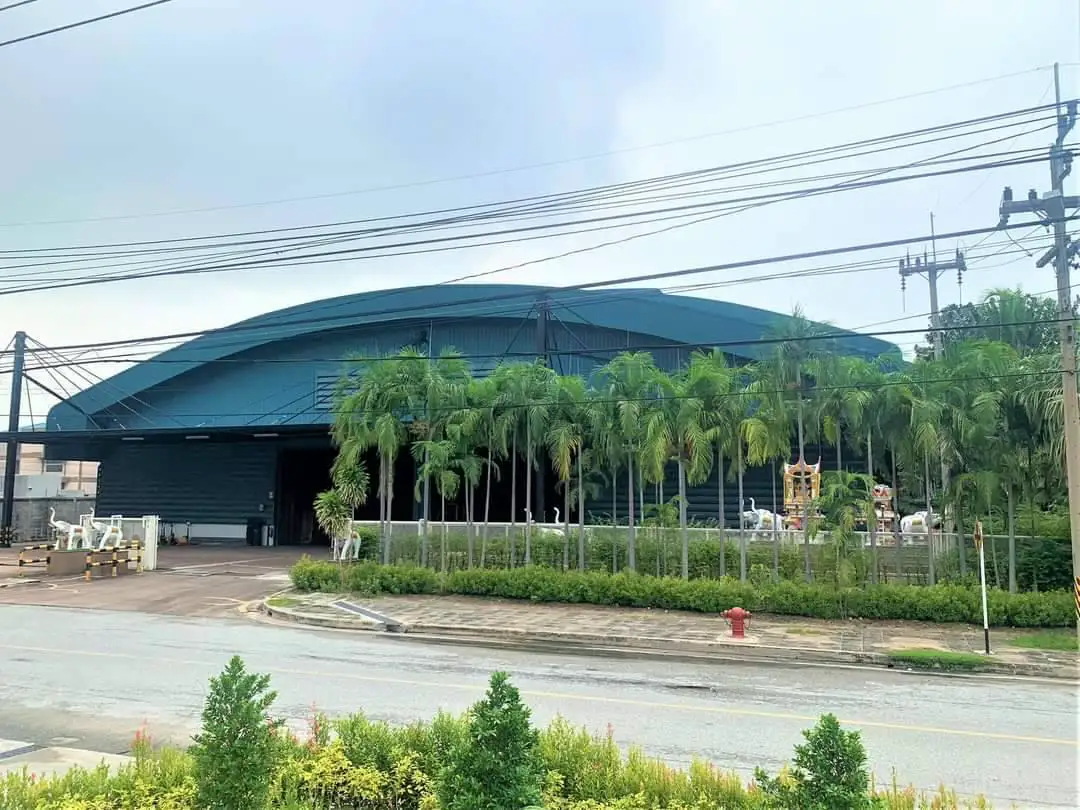 Large warehouse for rent with office building in Laem Chabang Industrial Estate