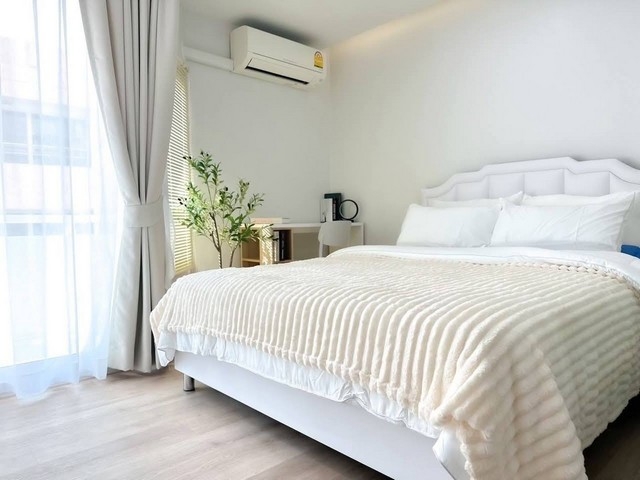 Sale condo Hill park1,8th floor, 30m,1.55MB,mountain view, canal road,Chang Phueak,Mueang Chiang Mai