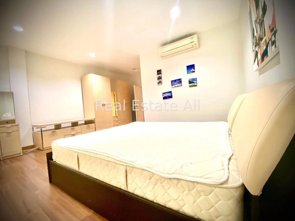 Townhouse for rent, Baan Klang Muang Luzern, Sukhumvit 77, On Nut 46 