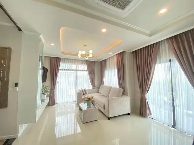 ให้เช่า-ขายบ้านเดี่ยว 2ชั้น โครงการ Grand Britania วงแหวน-รามอินทรา บ้านหลังมุม เนื้อที่ 52.2 ตร.ว พื้นที่ใช้สอย 180ตรม.