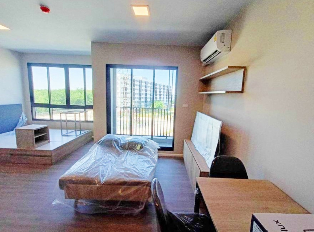 For sale: Dcondo Hideaway - Rangsit Phase 4, size 26 sqm, 5th floor, fully furnished.