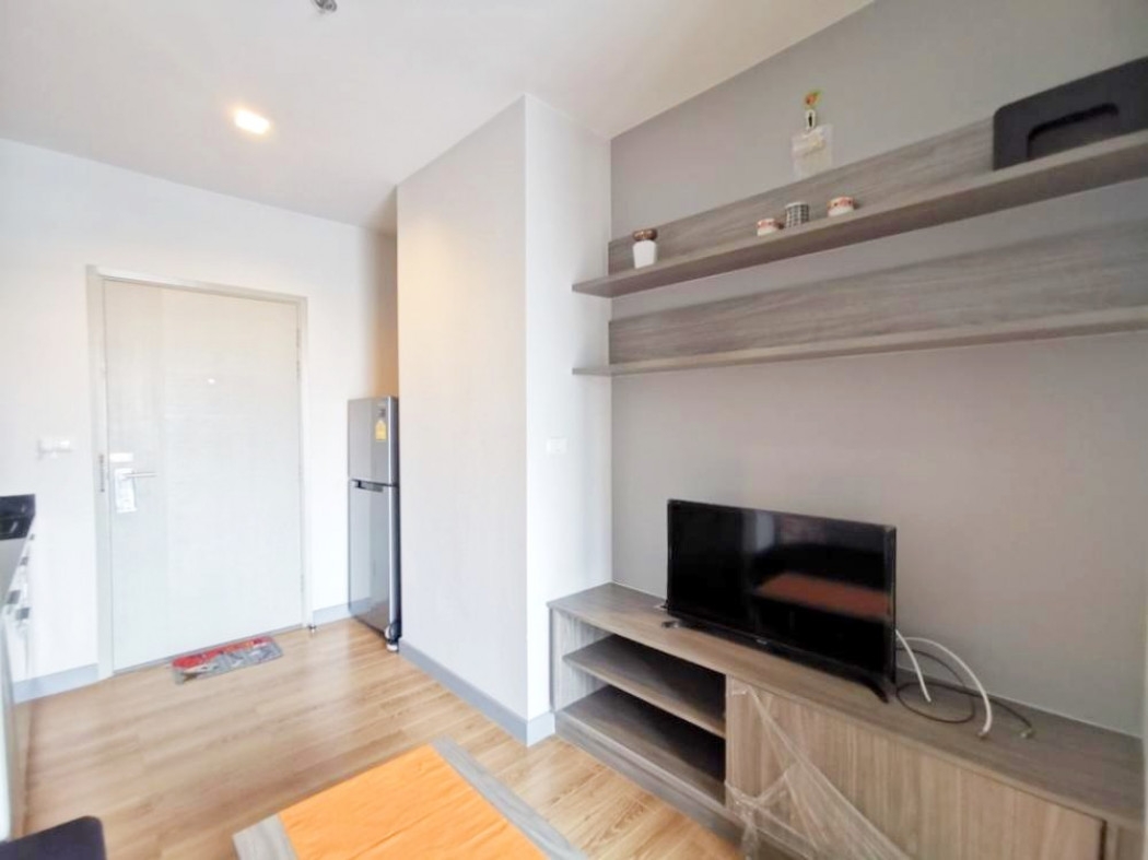 For rent: Chapter One Midtown Lat Phrao 24, size 30 sqm, 18th floor, fully furnished, only 100 m fro