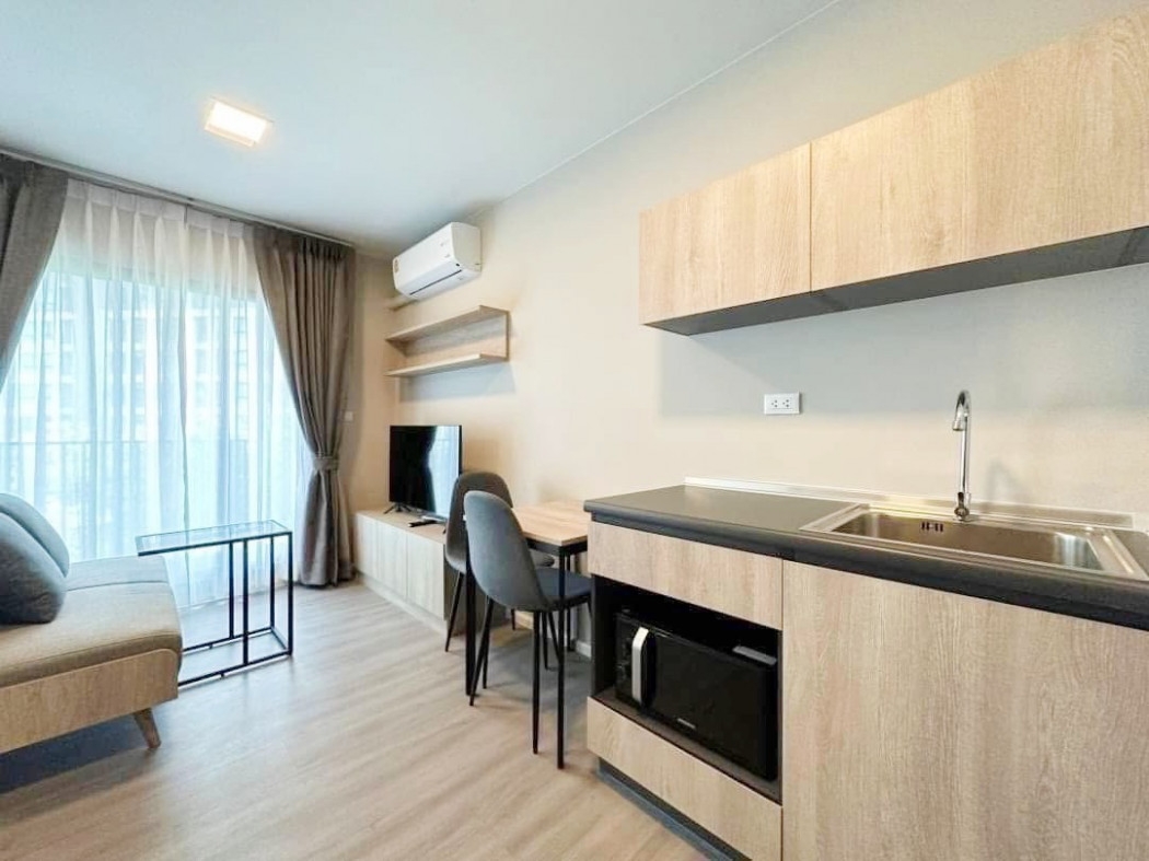 For rent: Dcondo Hideaway - Rangsit (Phase 4), 26 sqm., corner room, 5th floor.