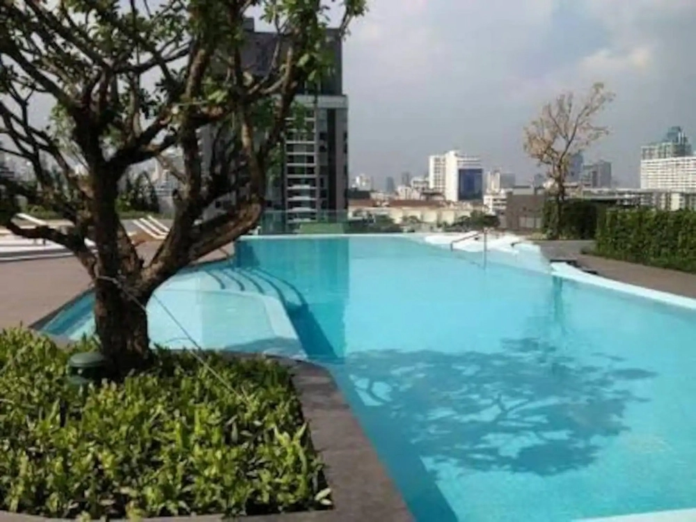 For Sale: The Zeal by Sansiri Condo, Near BTS Ekkamai Fully furnished