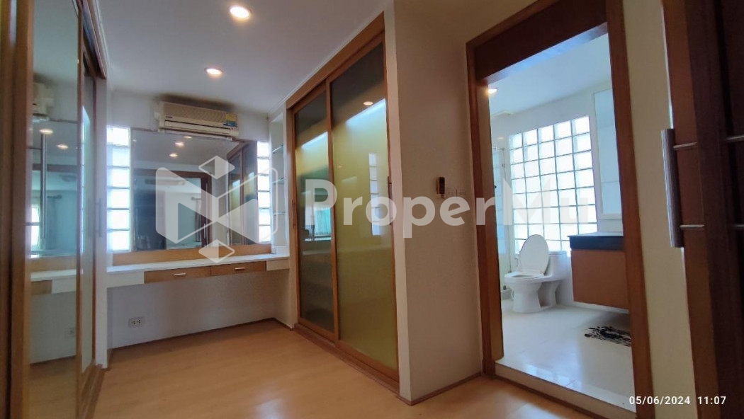 For rent: 2-storey detached house, Thararom, Ramkhamhaeng 150, 250 sq m, 98 sq wa, recently renovate