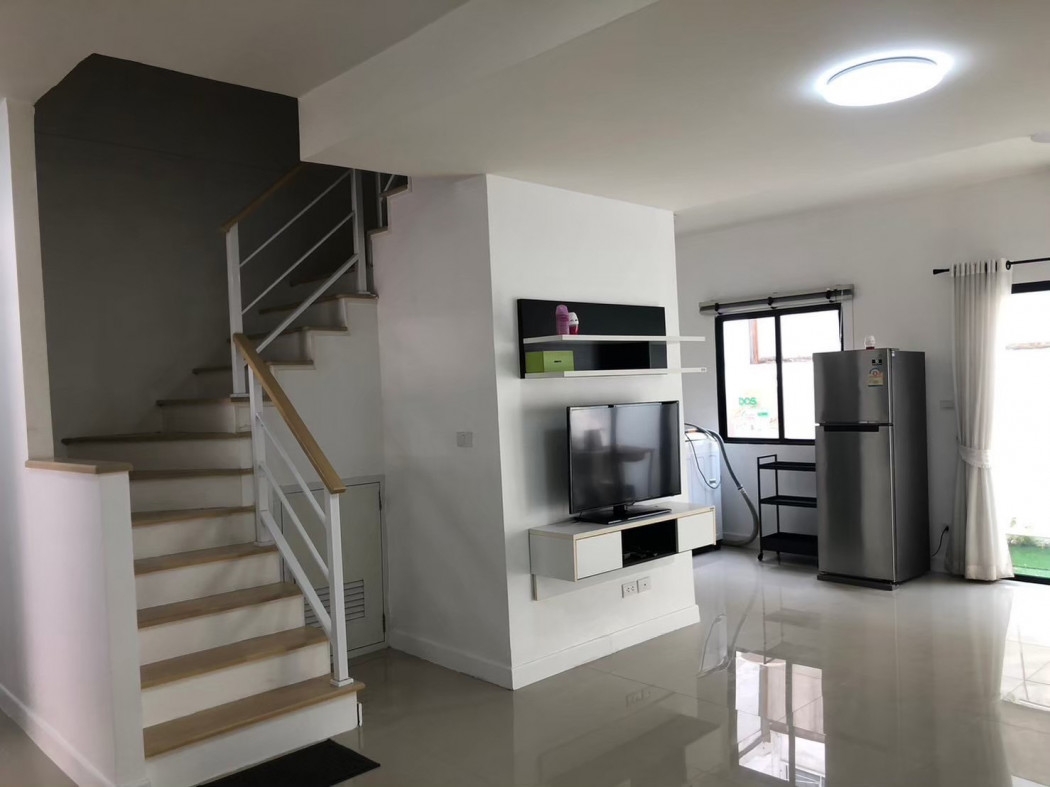 For rent: 2-storey townhouse, The Connect Ram Intra 65, 100 sq m, 23 sq wa, fully furnished