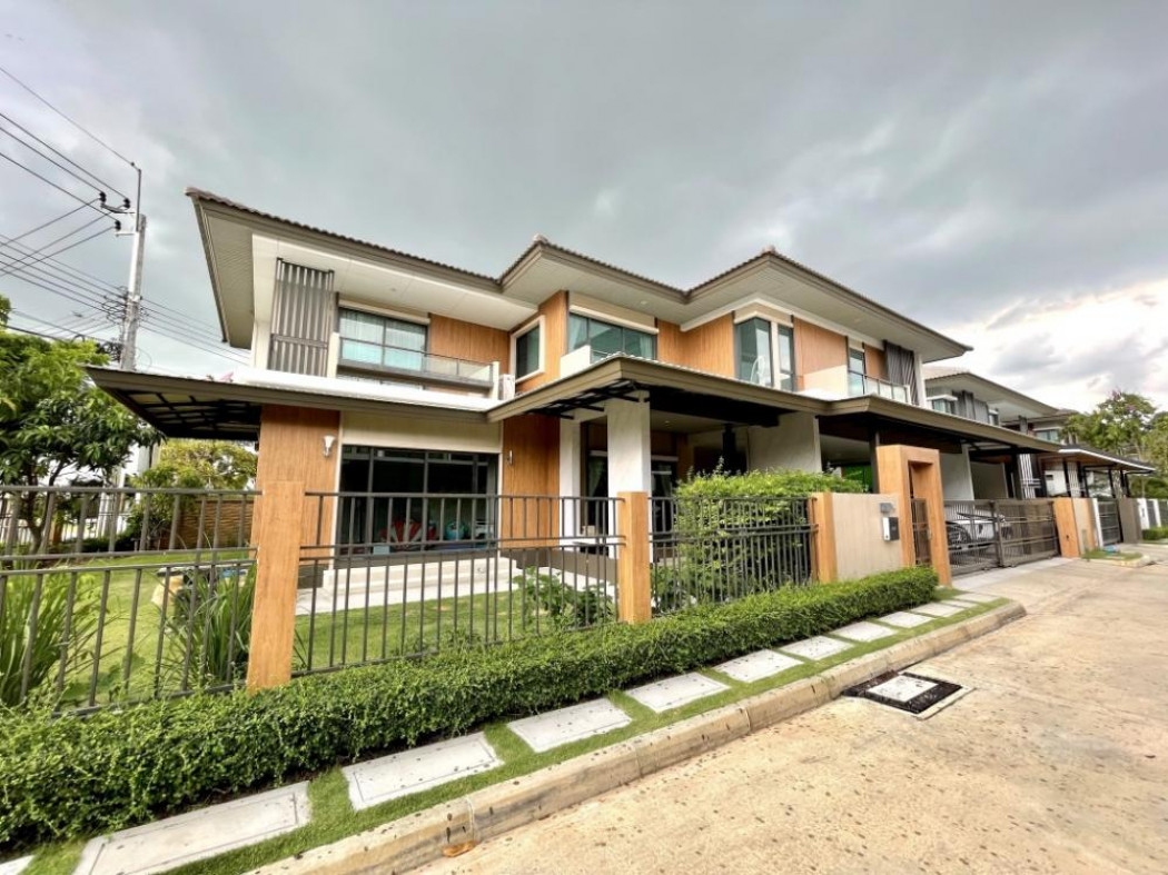 Announcement for renting a 2-storey detached house, Burasiri Village, Ratchaphruek-345