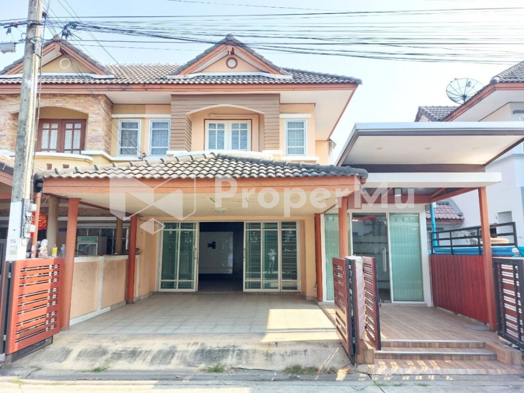 2-storey twin house, Muang Pracha, Bang Khu Wat, Pathum Thani, parking for 2 cars, ready to move in, good location