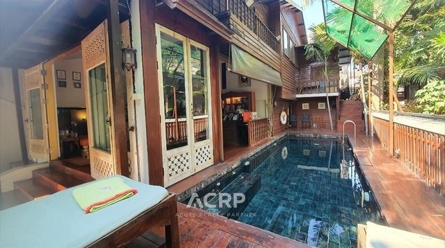 Guesthouse business for sale in Chang Phueak, Chiang Mai, 8 rooms.