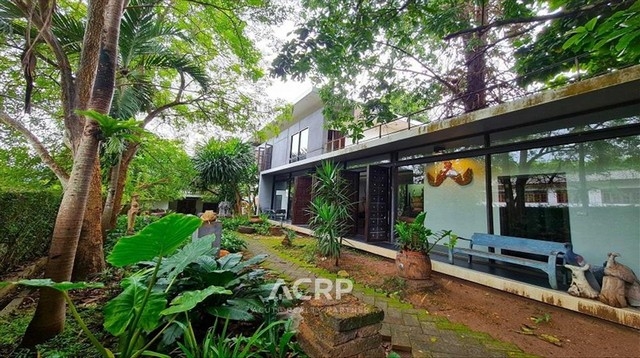 Resort-style house with a showroom for sale in Mae Rim, Chiang Mai