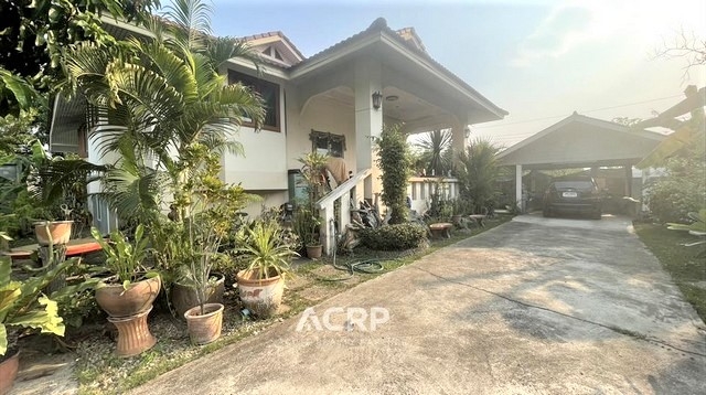 House for sale located near Maejo University in San Sai, Chiang Mai.