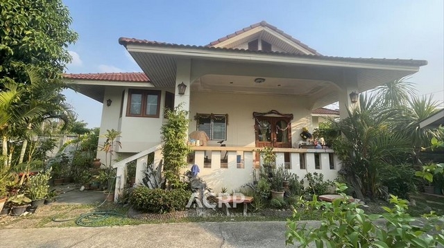 House for sale located near Maejo University in San Sai, Chiang Mai.