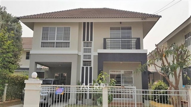 House for sale at Karnkanok Ville 5 on San Kamphaeng road, Chiang Mai.