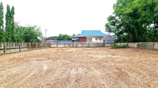 Land for sale in Baan Suan Nonsi, Ruamchok Intersection, Chiang Mai.