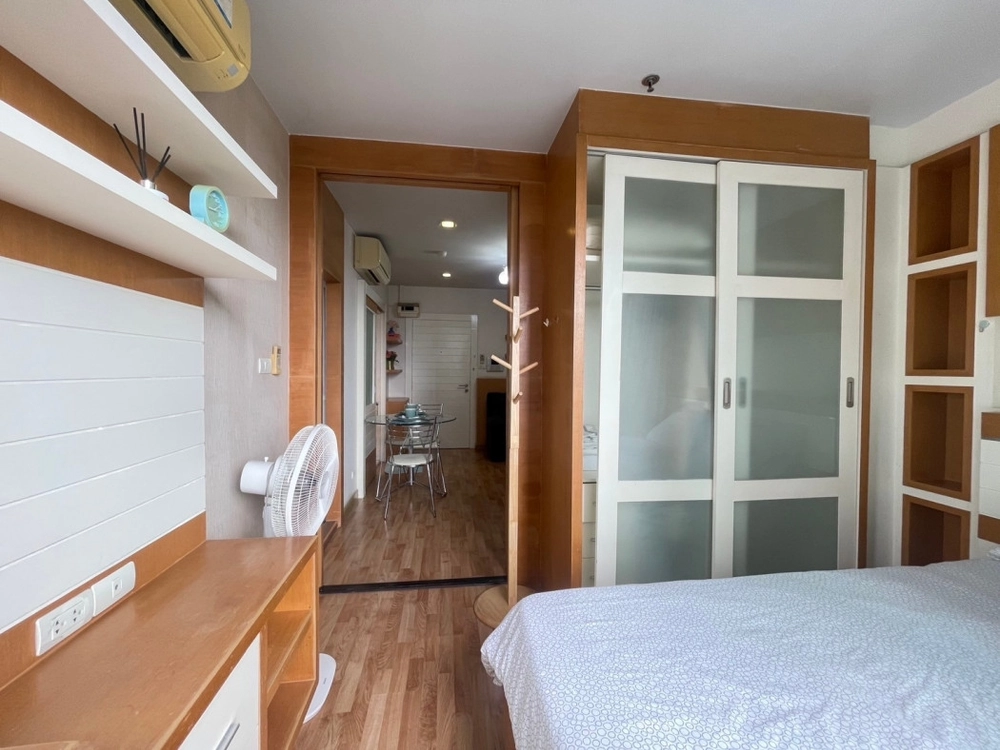 For rent Ladda Condo View good location near tourist attractions community convenient travel fully furnished ready to move in