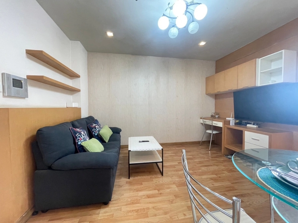 For rent Ladda Condo View good location near tourist attractions community convenient travel fully furnished ready to move in
