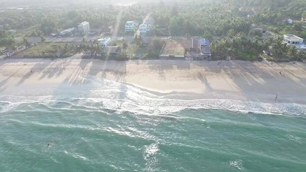 อสังหาเอาใจลูกค้าทุกเงื่อนไข ขายที่ดินริมหาดสะพลีทรายขาวน้ำใสคราม สวยงามวิวทะเลธรรมชาติสุดสุด ปะทิวใกล้หาดสวยทุ่งวัวแล่น