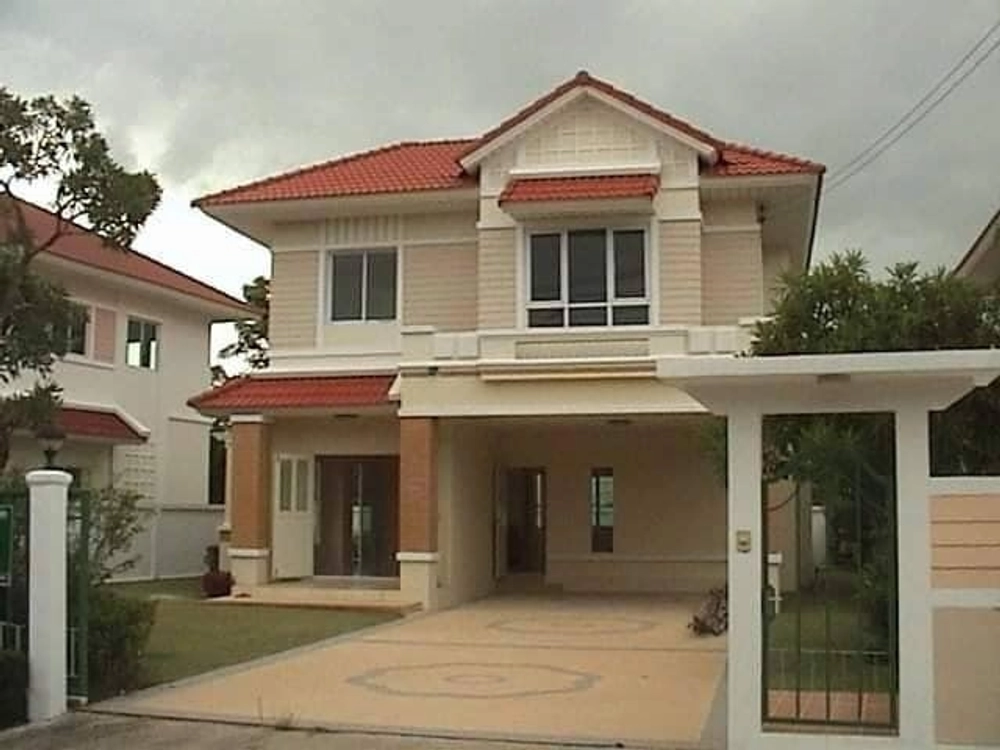 Good location, the owner offers special conditions, modern style house, Manirin Village, 97 sq m, 3 bedrooms, 3 bathrooms, Perfect Property, Mueang District, Pathum Thani