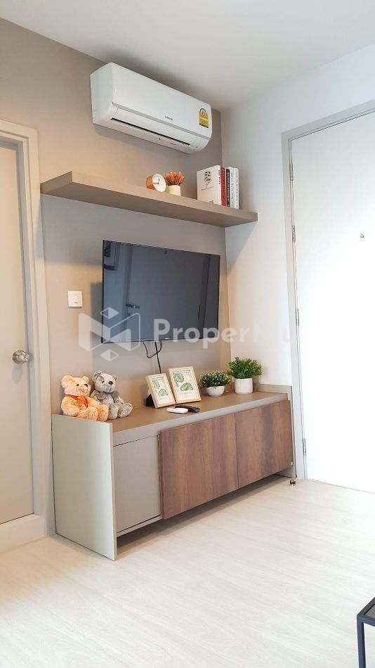 Condo for sale, beautiful room, very livable, decorated with luxurious built-in furniture, very livable, complete electrical appliances, Life Sukhumvit 48, 48.34 sq m.