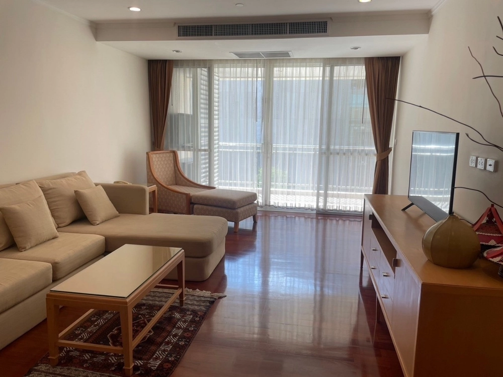 Apartment on Sukhumvit22 BTS.Asoke