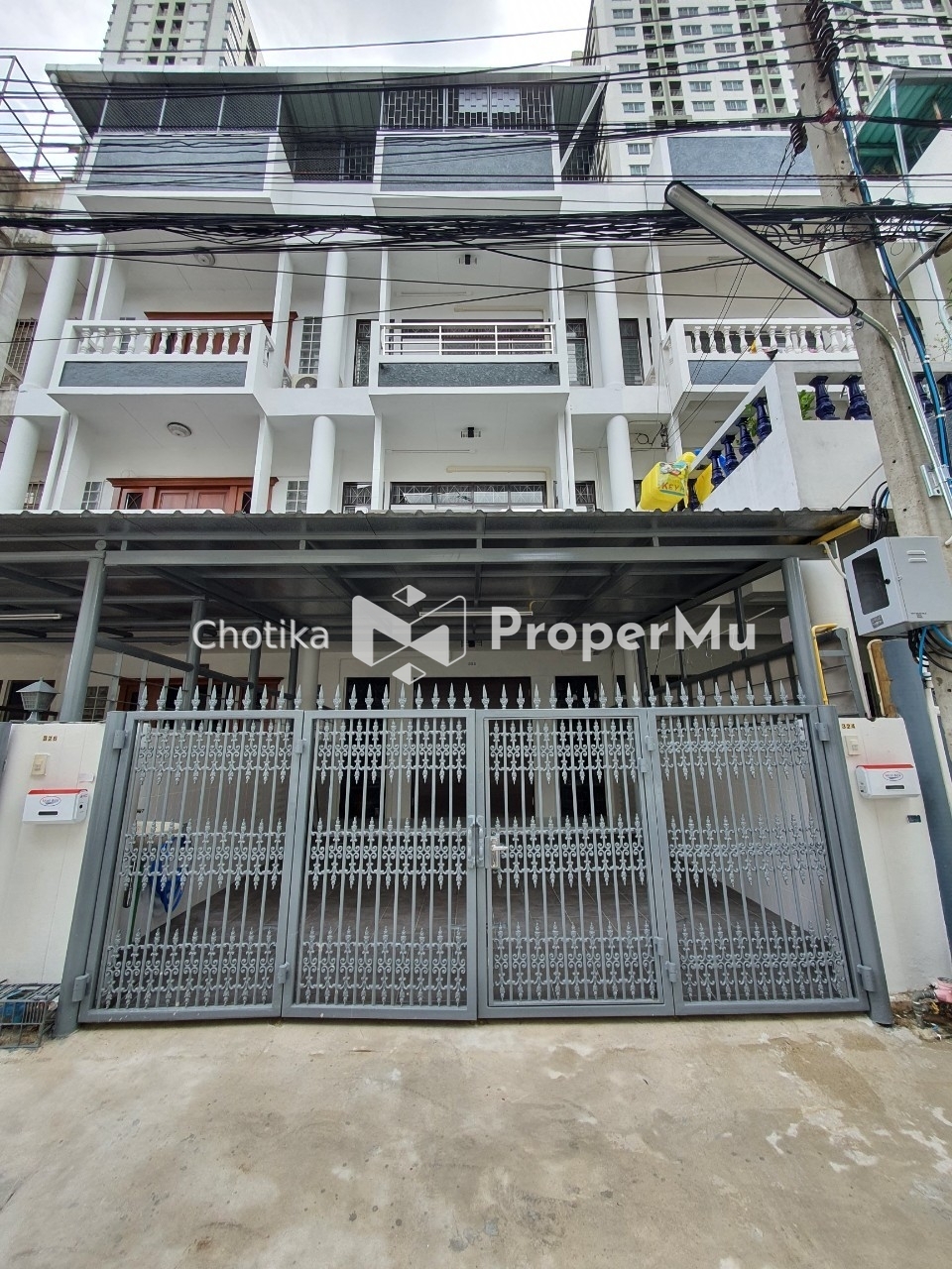 3-storey townhouse, Pinklao, for rent