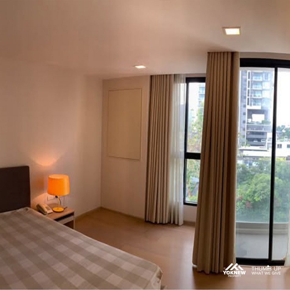 SALE Liv@49 Near BTS Thonglor, Japanese style decorated room. Gives a warm feeling, fully furnished,