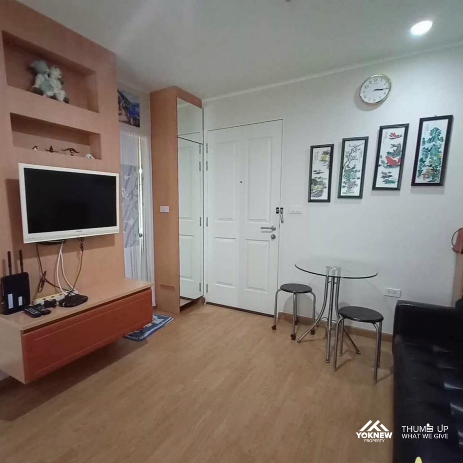 Condo near BTS Chatuchak  Condo U Delight @ Jatujak Station, rooms are divided into sections, spacio