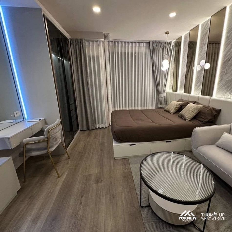 Urgent rent✨ SOHO Bangkok Ratchada, built-in room, beautifully decorated, ready to move in  Near MRT