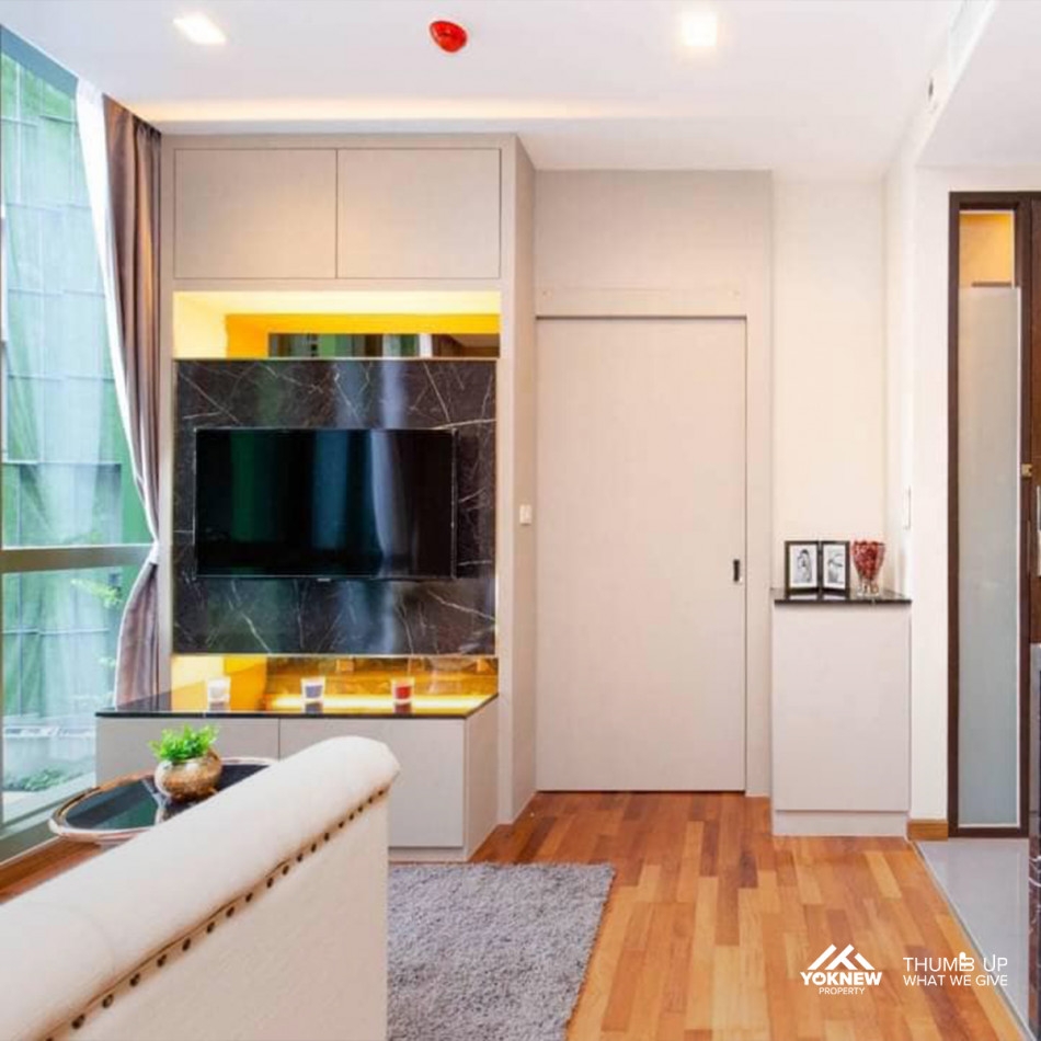 Condo for sale Wish Signature Midtown Siam Built-in room, beautifully decorated, has a private eleva