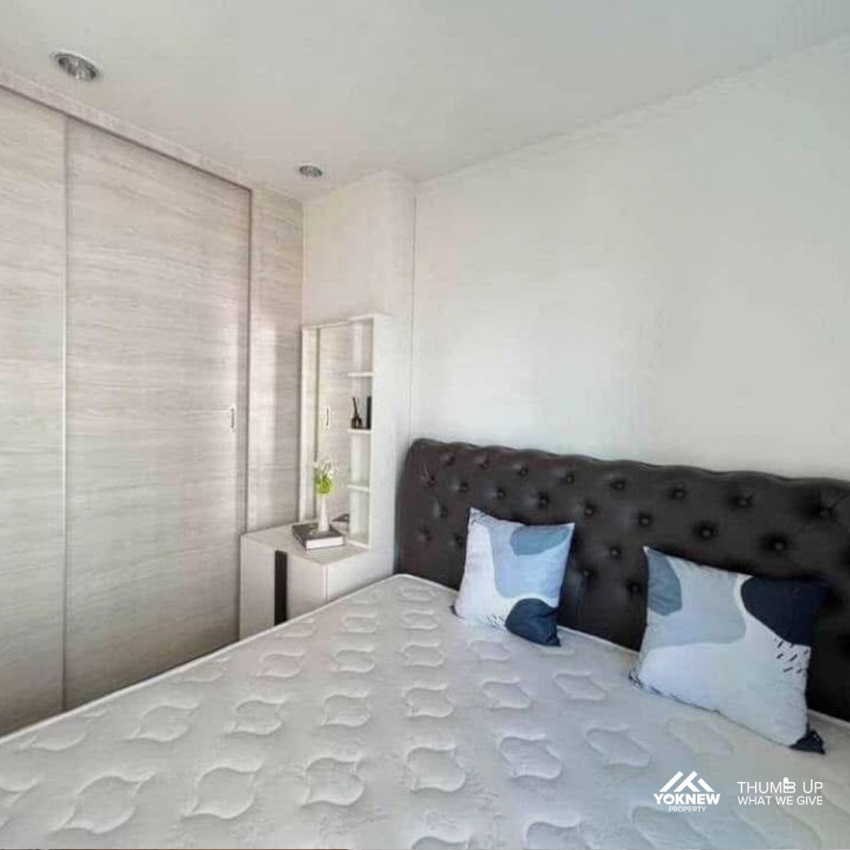 Cheap for rent Lumpini Place Srinakarin-Huamak Station Beautifully decorated room, complete with ele