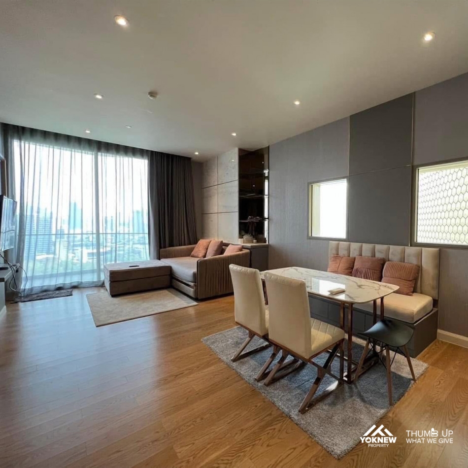 For rent Condo Magnolias Waterfront Residences, large room, ready to move in, Chao Phraya River view